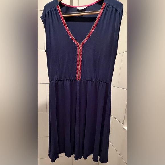 Boden Navy Embroidered V-Neck Dress 16L - Picture 3 of 8